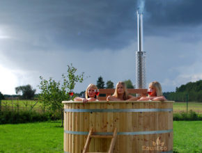 Sauneco wooden hot tubs