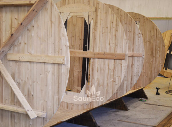 Three Room Barrel Wooden Sauna from Sauneco