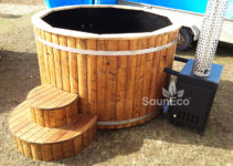 Luxurious hot tub from Sauneco