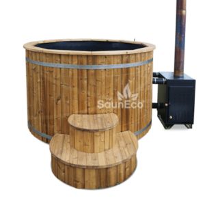 Luxurious hot tub from Sauneco
