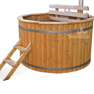 Large wooden hot tub from Sauneco