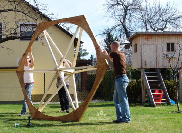 Wooden Barrel Sauna T24E from Sauneco